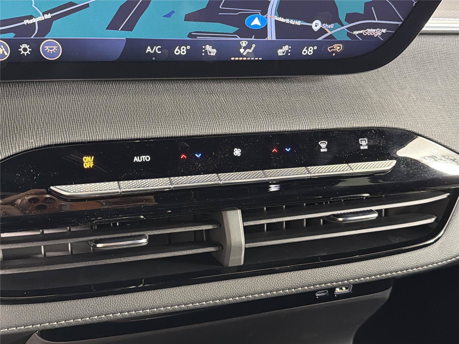 New 2026 Buick Enclave Sport Touring w/ Power Package FWD image 33