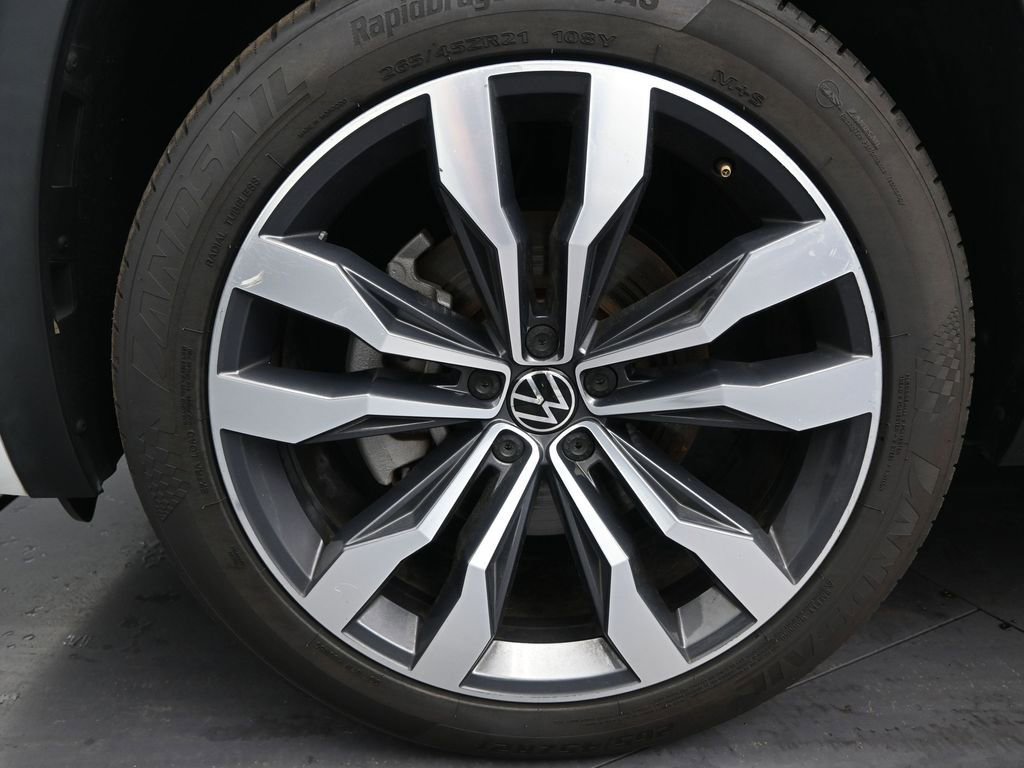 Used 2021 Volkswagen Atlas SEL R-Line FWD image 10