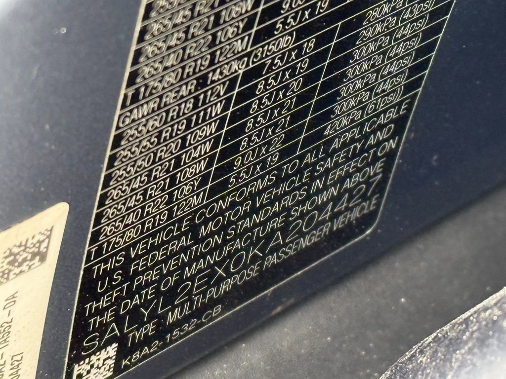 Used 2019 Land Rover Range Rover Velar R-Dynamic SE image 44