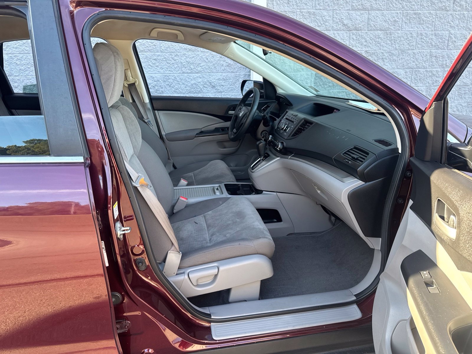 Used 2013 Honda CR-V LX image 30