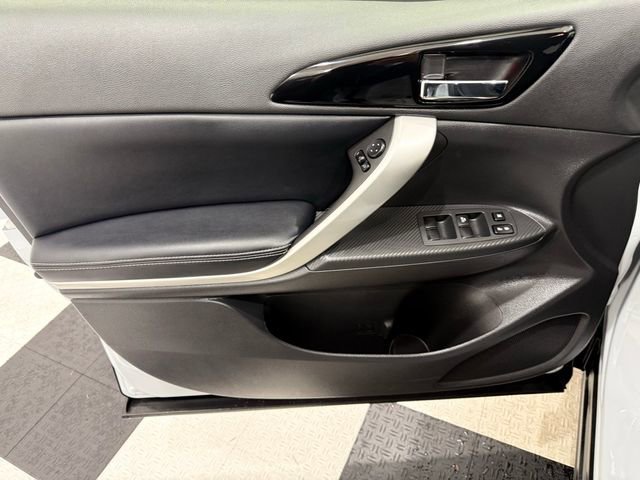 Used 2025 Mitsubishi Eclipse Cross AWD image 15