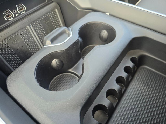 New 2026 RAM 2500 Laramie w/ Night Edition image 37