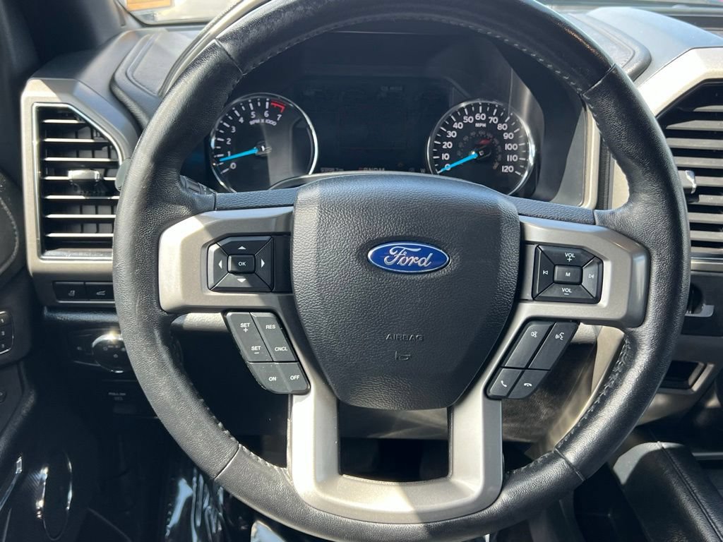 Used 2021 Ford Expedition XLT w/ Equipment Group 202A AWD/4WD image 22