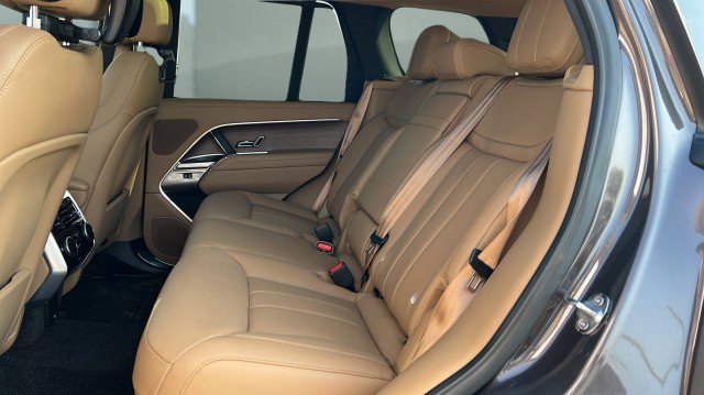 New 2026 Land Rover Range Rover SE image 20