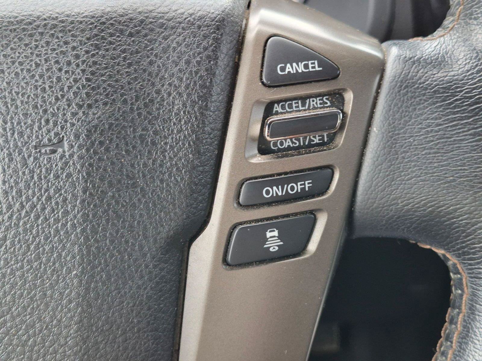 Used 2020 Nissan Titan Platinum Reserve AWD/4WD image 39