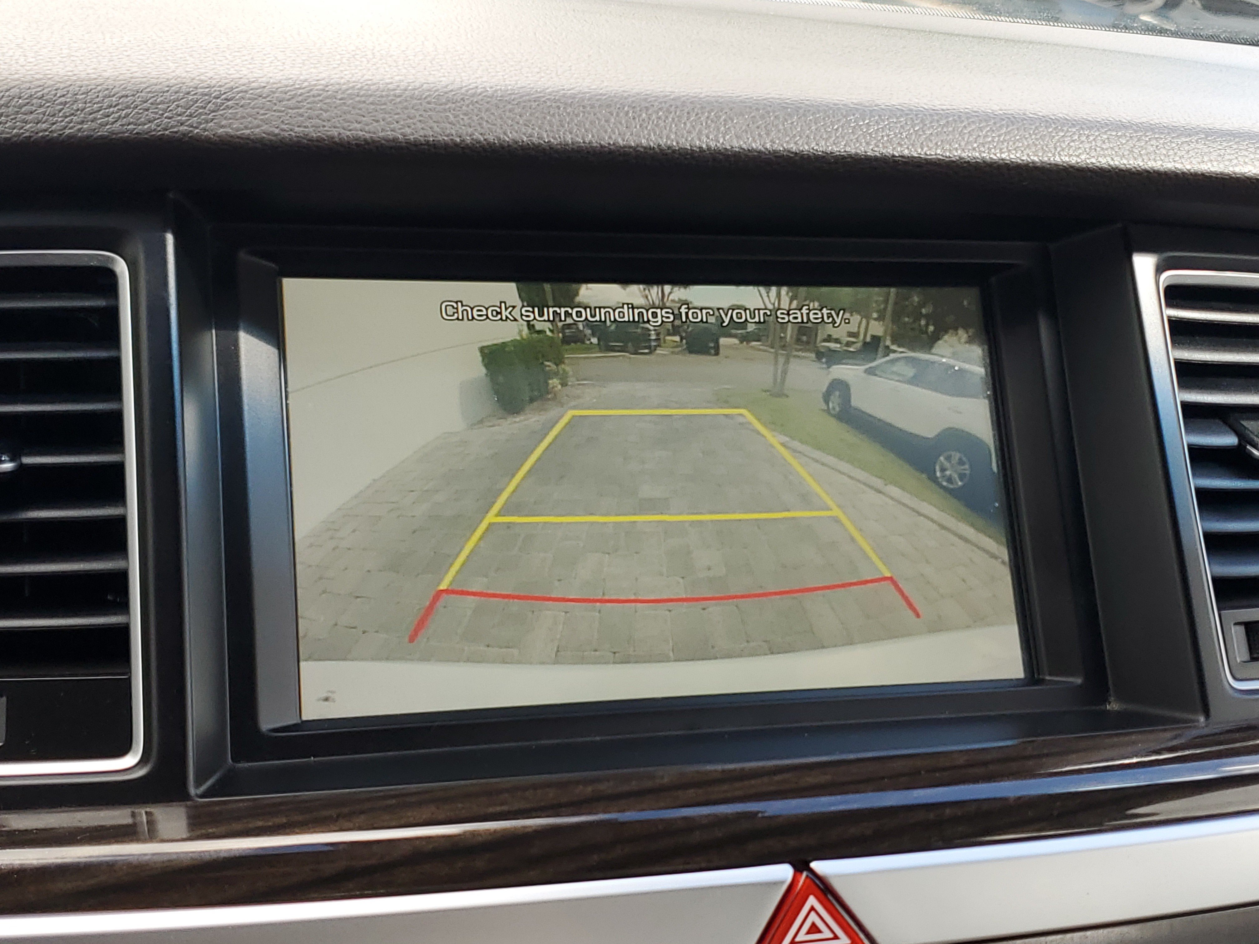 Used 2018 Genesis G80 3.8 RWD image 25