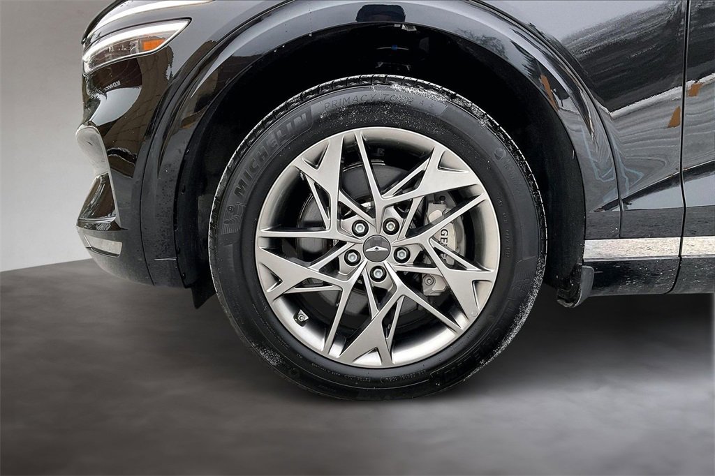 Used 2024 Genesis GV70 2.5T Select w/ Select Package image 32