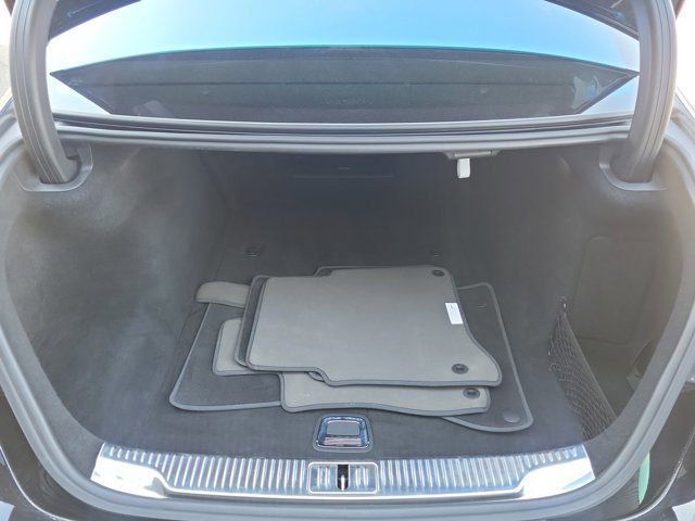 Used 2023 Mercedes-Benz S 500 4MATIC image 15
