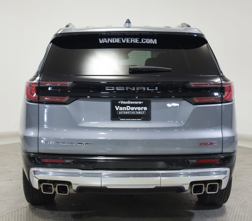 Used 2025 GMC Acadia Denali image 10