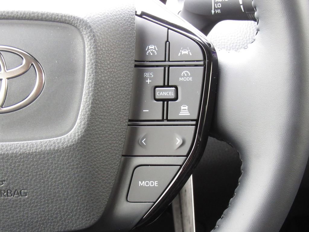 New 2026 Toyota Prius XLE FWD image 25