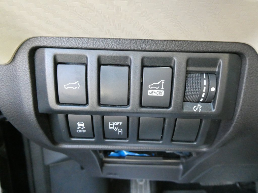Used 2019 Subaru Ascent Premium image 30