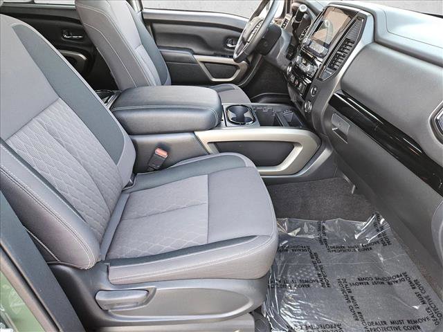 Certified 2024 Nissan Titan SV w/ SV Bronze Edition Package image 26