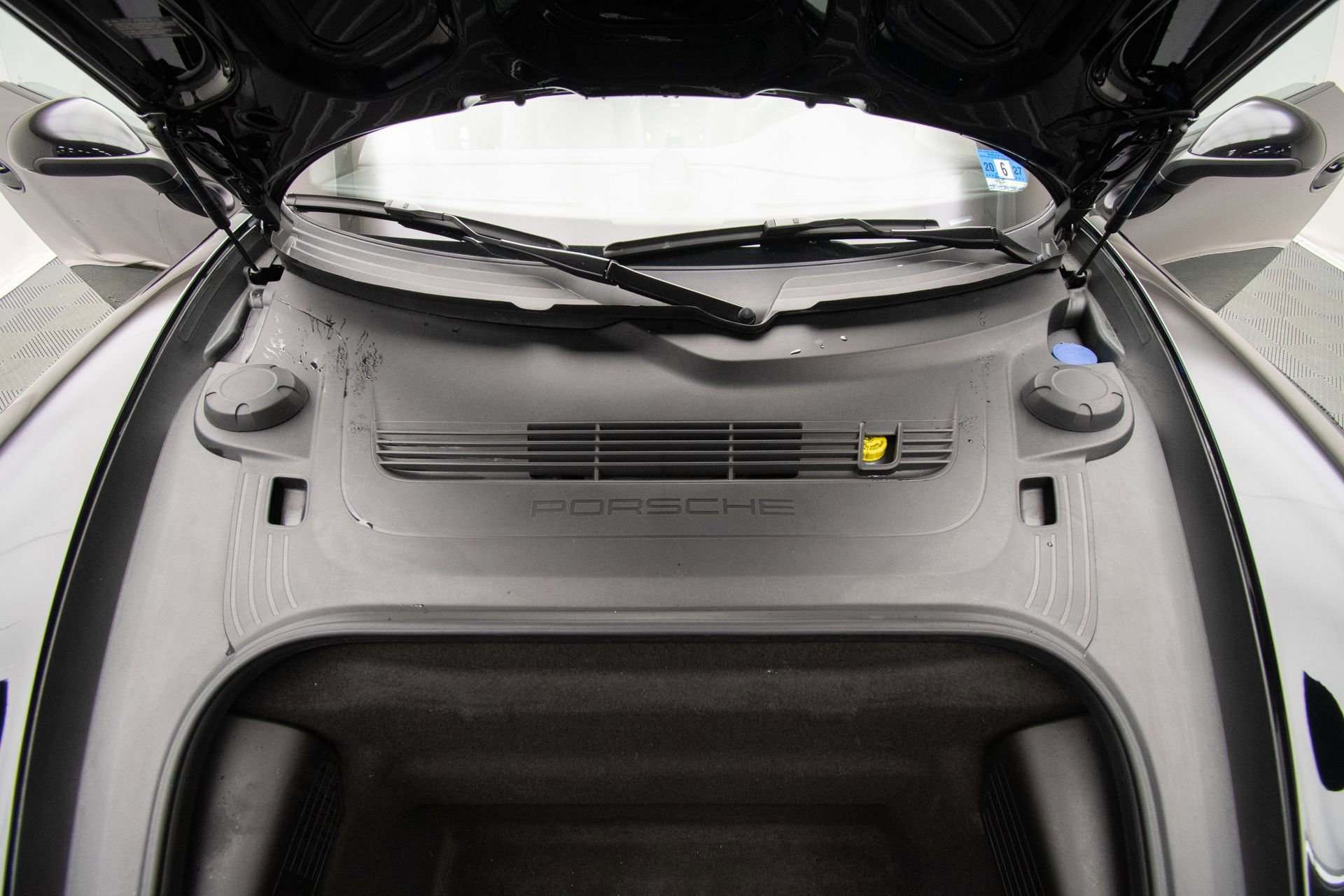 Used 2015 Porsche 911 Carrera 4 GTS image 43