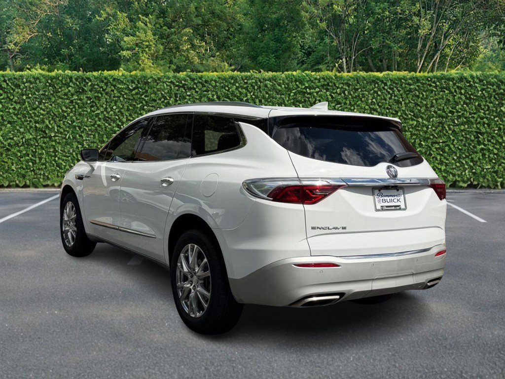 Used 2022 Buick Enclave Premium w/ Experience Buick Package FWD image 6