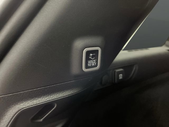 Used 2023 Jeep Grand Cherokee Summit image 16