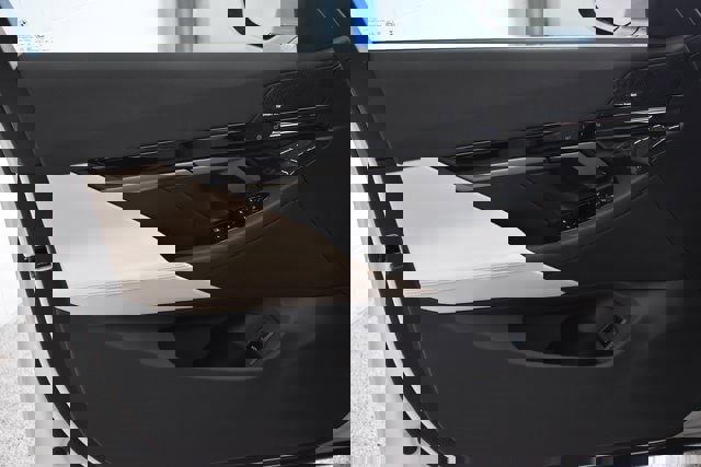 New 2026 BMW 530i xDrive xDrive w/ Premium Package image 22