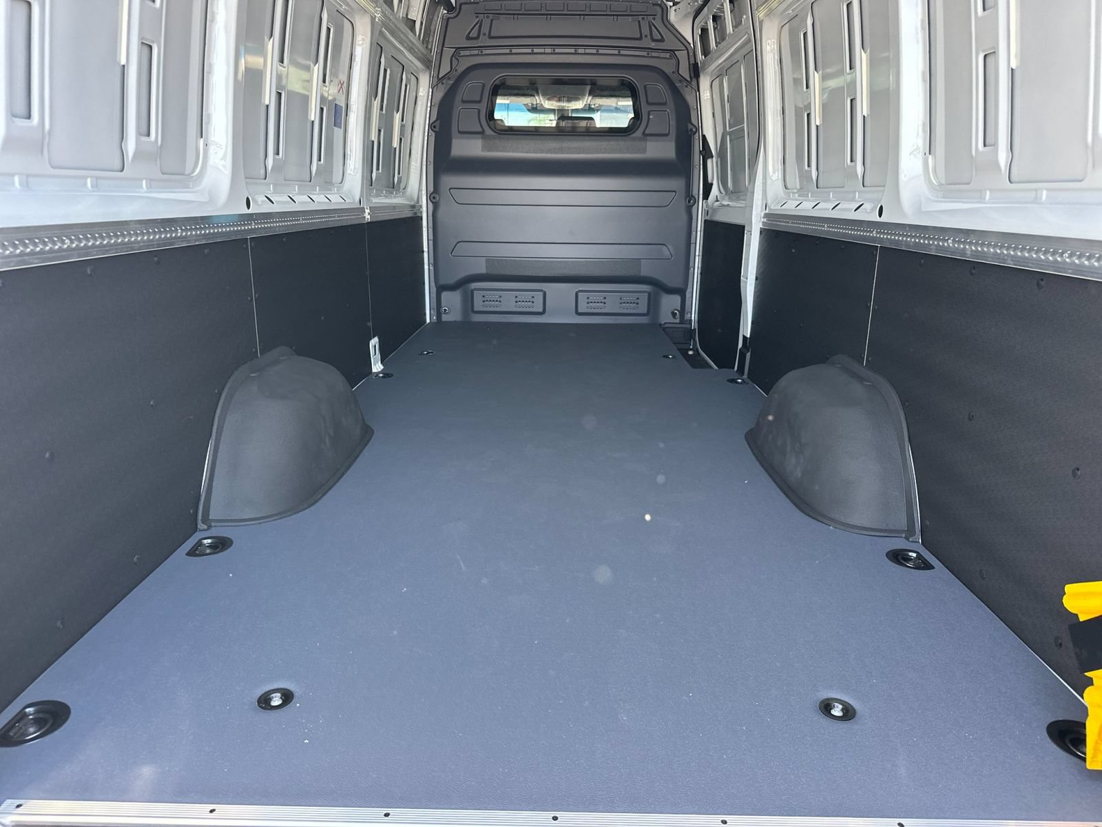 New 2025 Mercedes-Benz Sprinter 2500 image 16