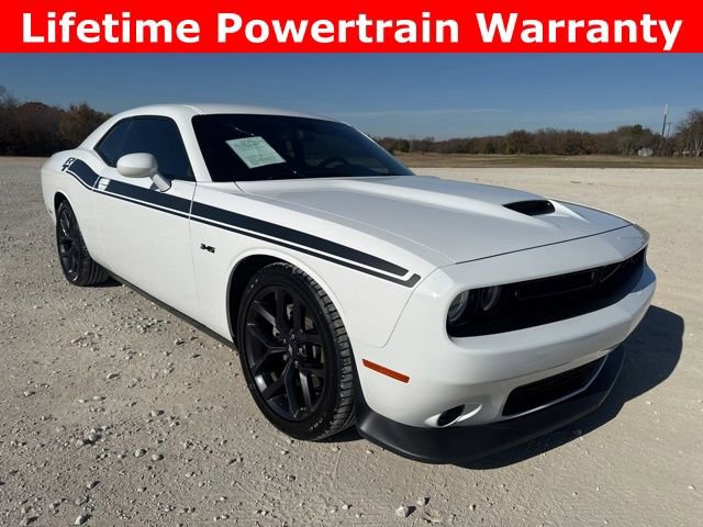 Used 2023 Dodge Challenger R/T w/ Plus Package image 7