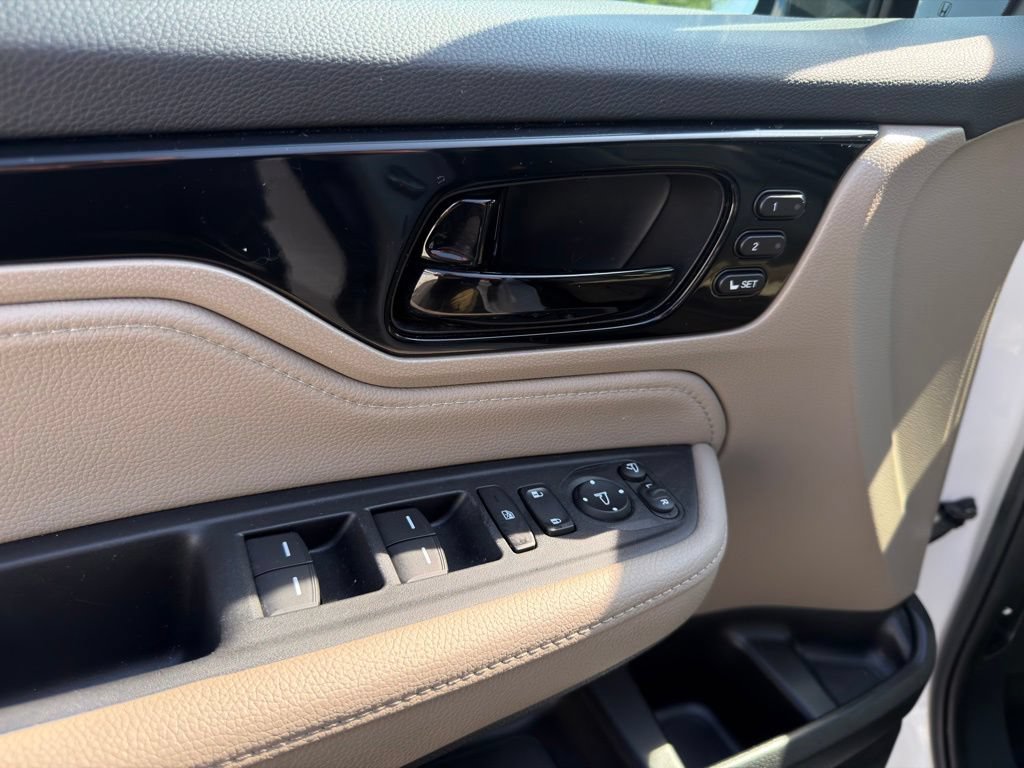 Certified 2024 Honda Odyssey Elite image 28