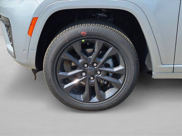 New 2026 Jeep Grand Cherokee Limited AWD/4WD image 10