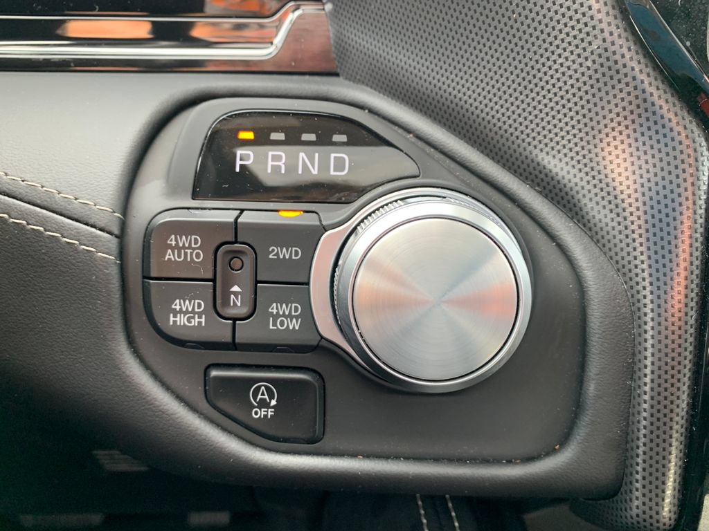 Used 2026 RAM 1500 Limited AWD/4WD image 25