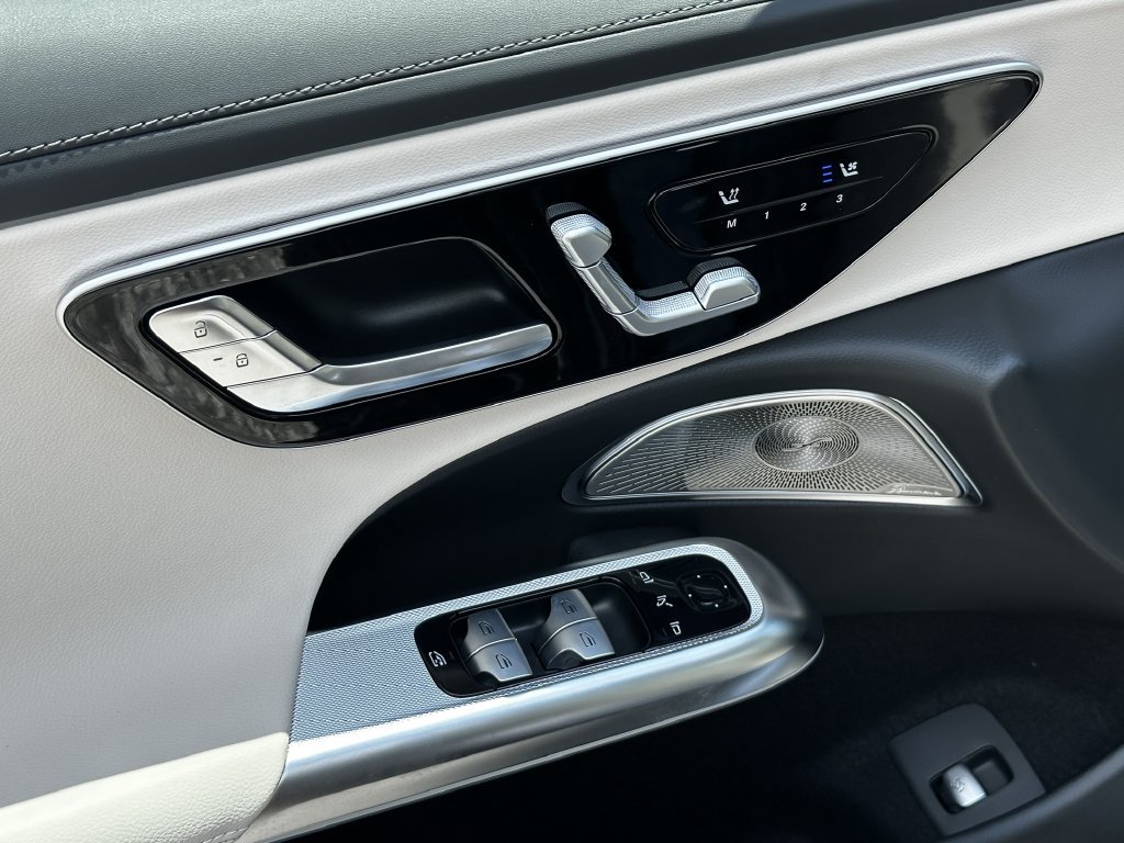 New 2026 Mercedes-Benz E 450 4MATIC Sedan image 12