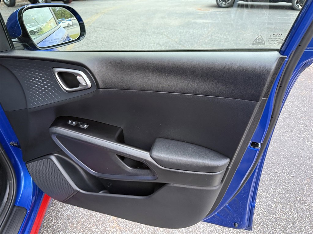 Used 2022 Kia Soul GT-Line image 14