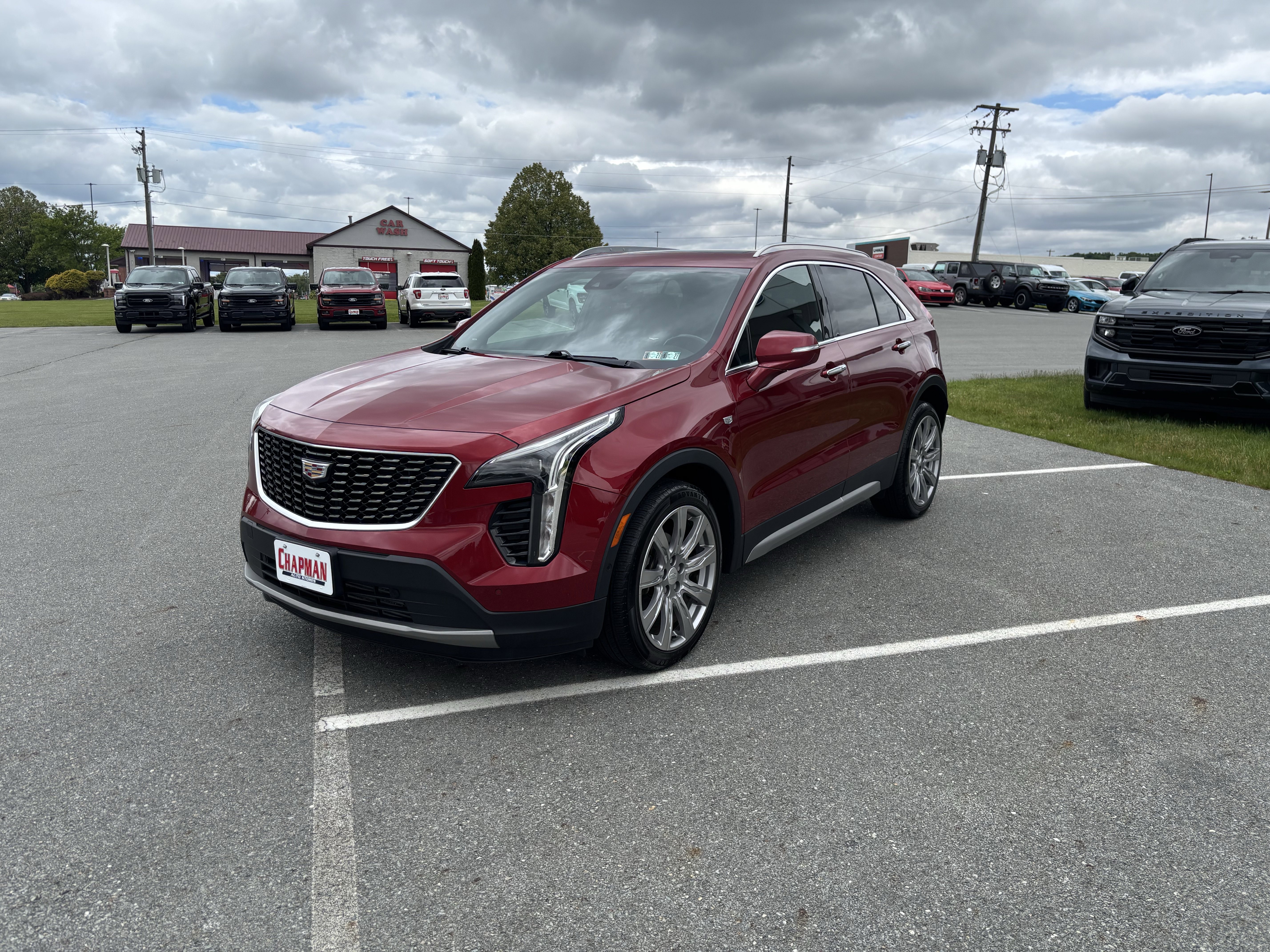 Used 2019 Cadillac XT4 Premium Luxury w/ Enhanced Visibility Package AWD/4WD image 3