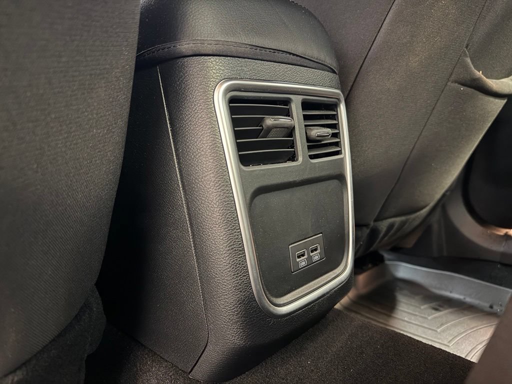 Used 2023 Dodge Charger SXT w/ Cold Weather Package RWD image 15