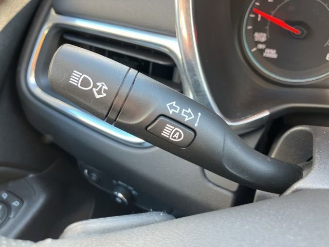 Used 2020 Chevrolet Equinox LT image 17