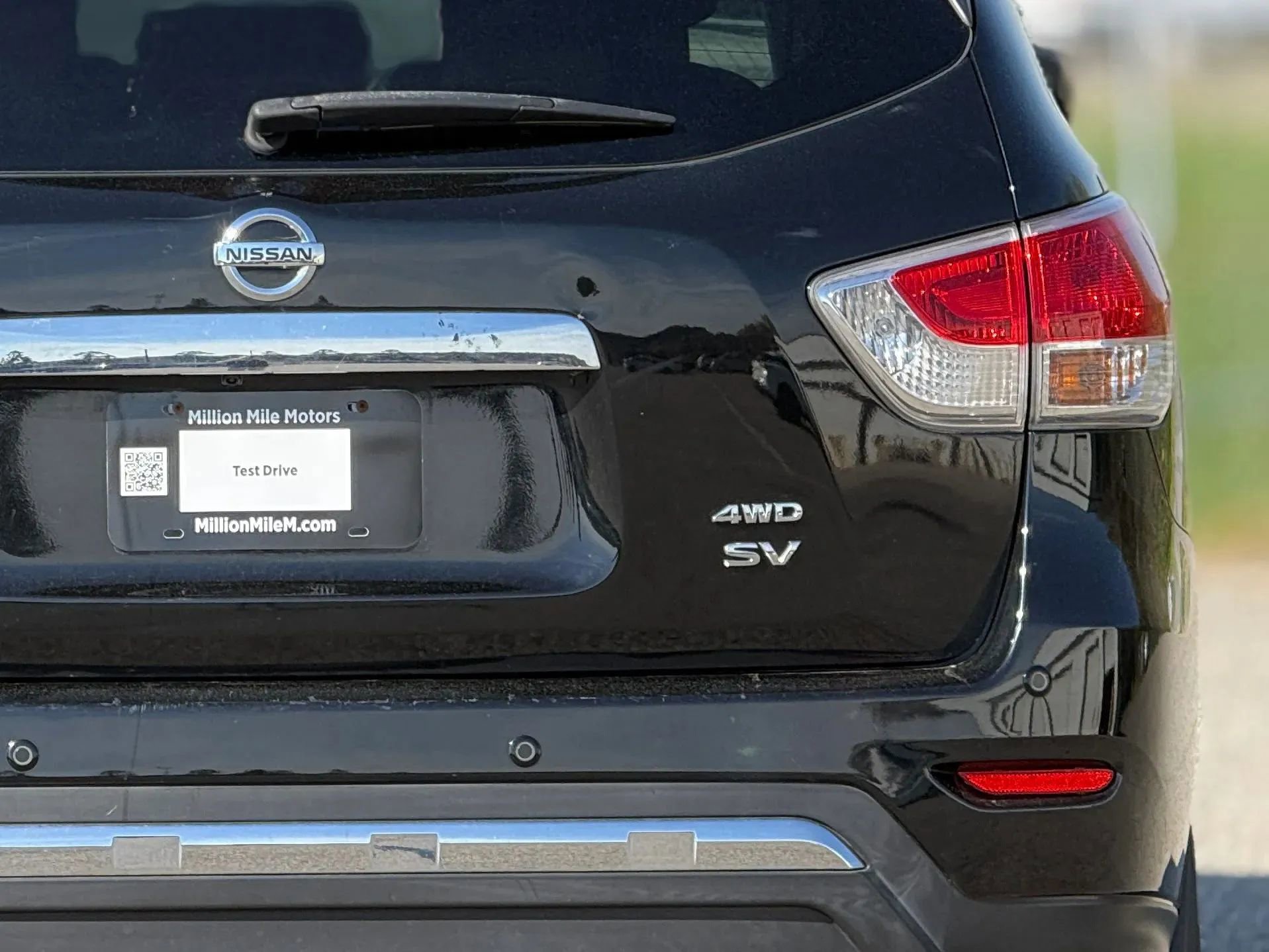 Used 2013 Nissan Pathfinder SV image 14