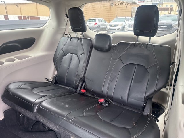Used 2021 Chrysler Voyager Lxi image 11