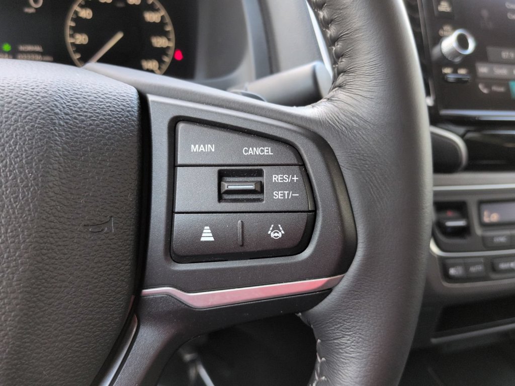 Used 2025 Honda Ridgeline Sport image 24