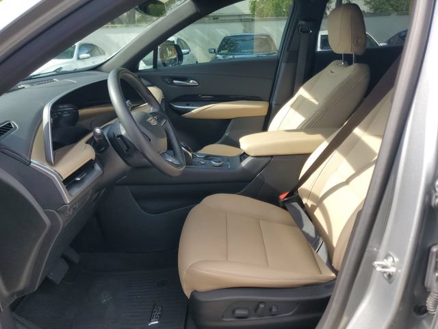 Certified 2024 Cadillac XT4 Luxury FWD image 19