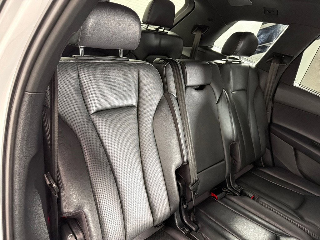 Used 2017 Audi Q7 3.0T Premium Plus image 26