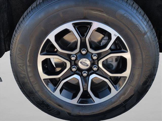 Used 2024 Ford Expedition Max XLT image 24