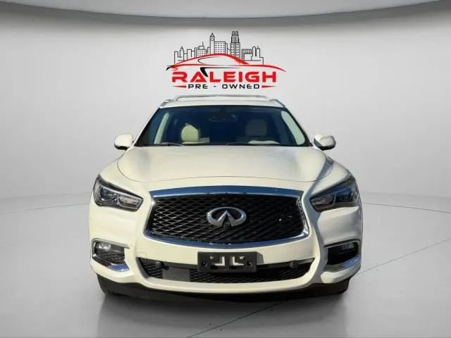 Used 2019 INFINITI QX60 Luxe w/ Essential Package image 5
