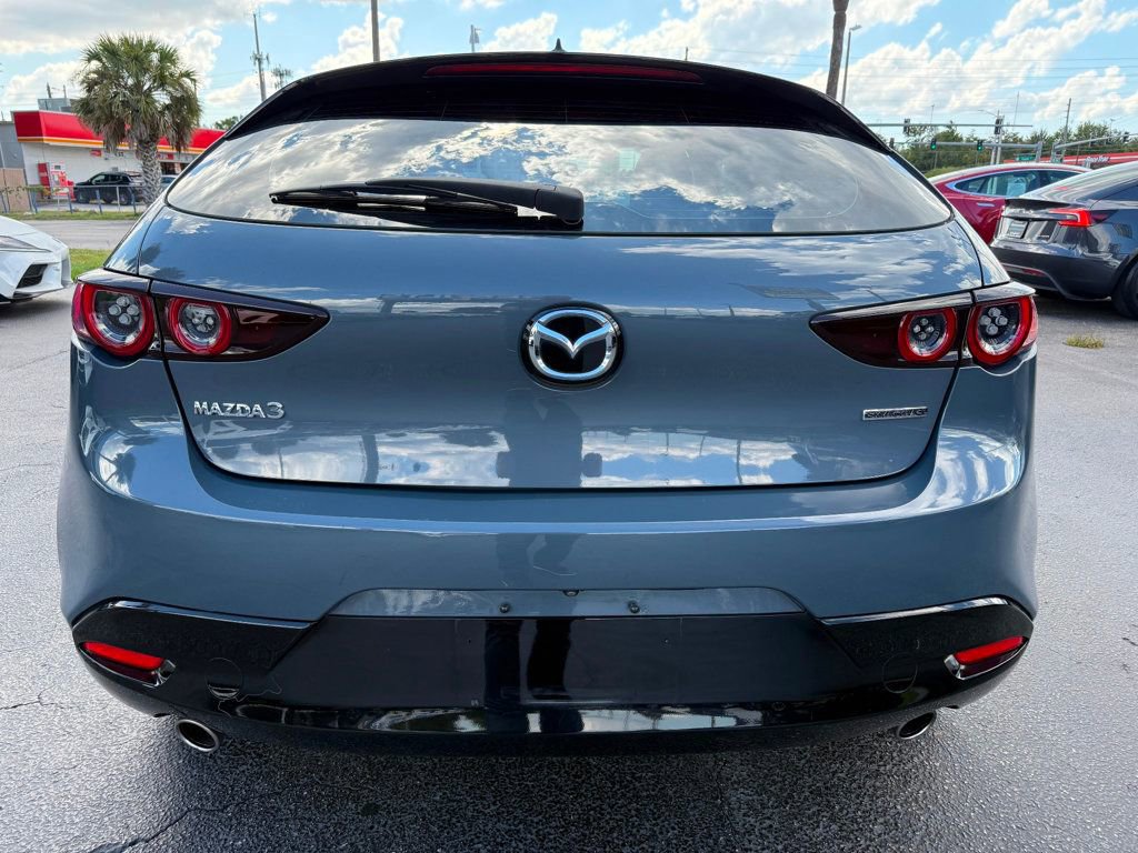 Used 2019 MAZDA MAZDA3 Hatchback w/ Premium Package image 6