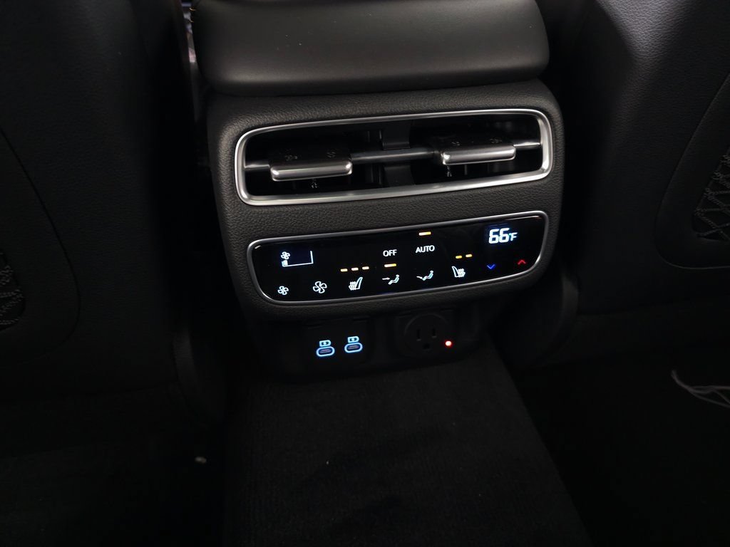 Used 2026 Genesis GV70 3.5T Sport Prestige AWD/4WD image 35