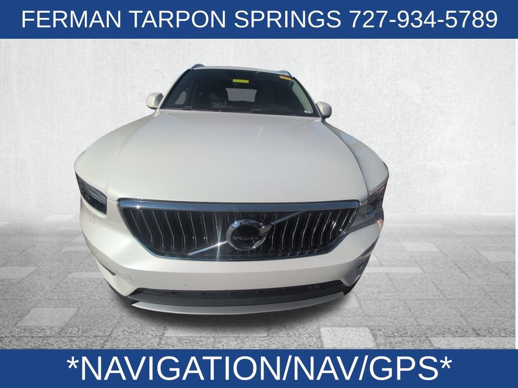 Used 2021 Volvo XC40 T5 Inscription w/ Advanced Package image 8