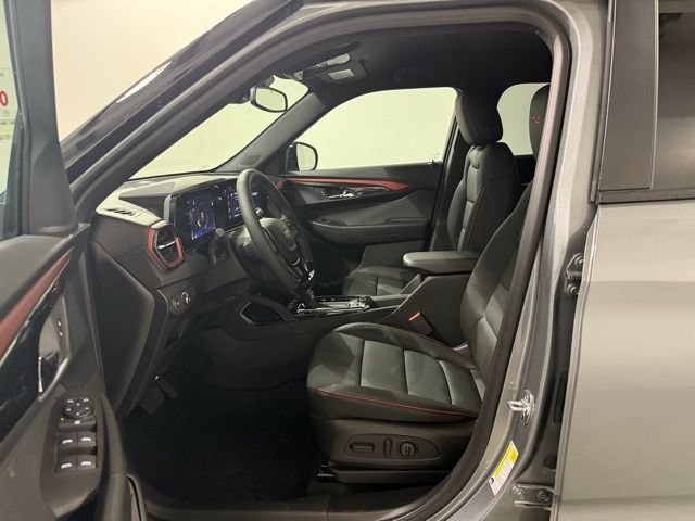 New 2026 Chevrolet TrailBlazer RS w/ Convenience Package FWD image 13