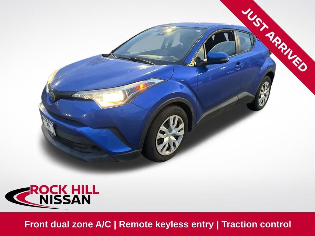 Used 2019 Toyota C-HR LE image 1