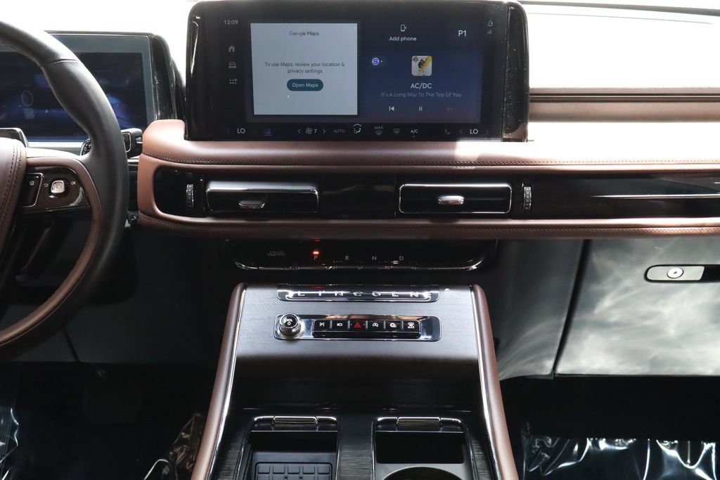 Used 2025 Lincoln Aviator Reserve w/ Equipment Group 201A AWD/4WD image 34