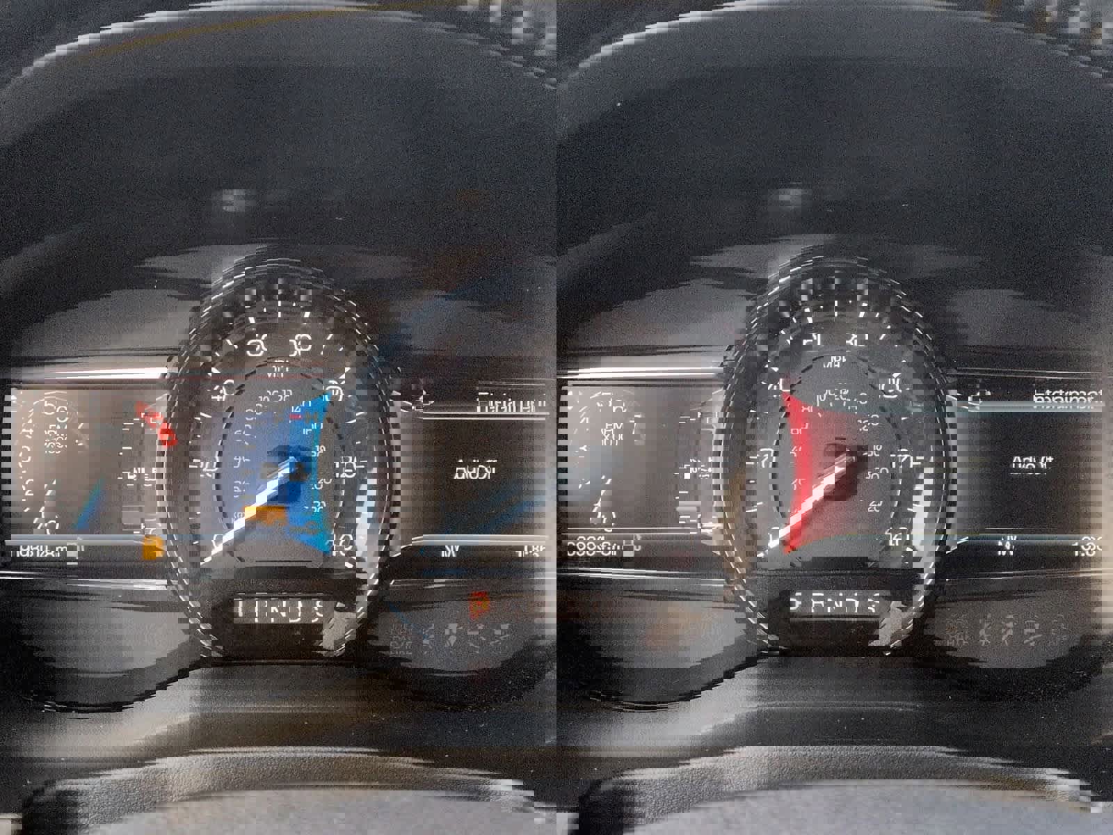 Certified 2018 Ford Explorer XLT w/ Equipment Group 202A image 36