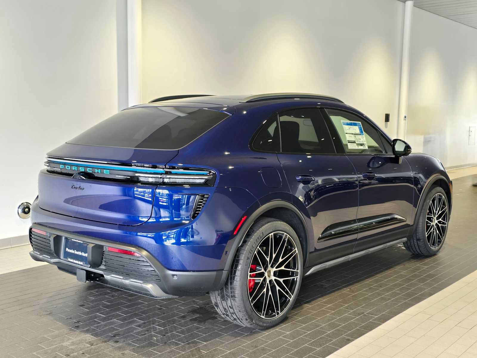 New 2026 Porsche Macan Turbo Electric AWD/4WD image 7