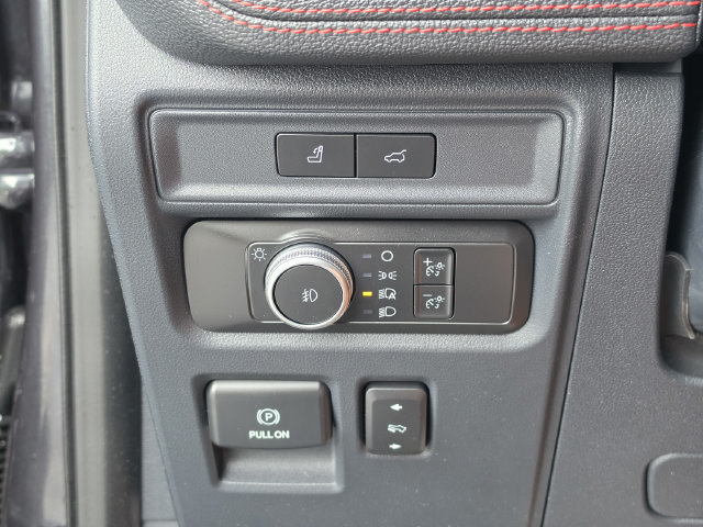 Used 2022 Ford Expedition Limited AWD/4WD image 44