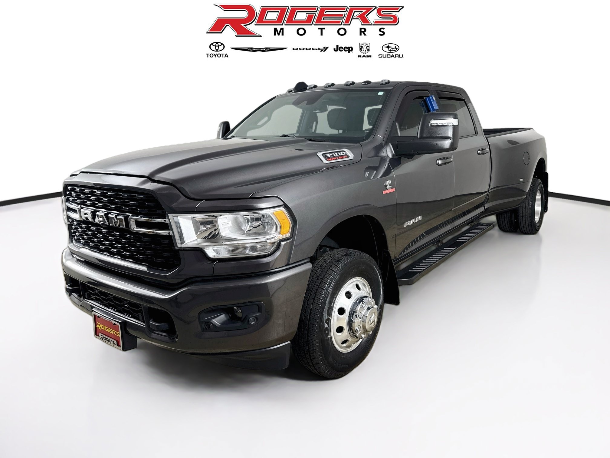 Certified 2024 RAM 3500 Big Horn w/ Safety Group AWD/4WD image 3