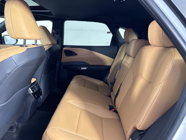 Certified 2026 Lexus RX 350 FWD image 24