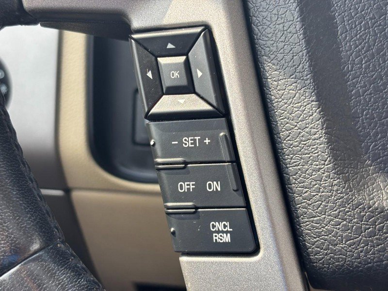 Used 2017 Ford Expedition Limited w/ Equipment Group 301A image 19