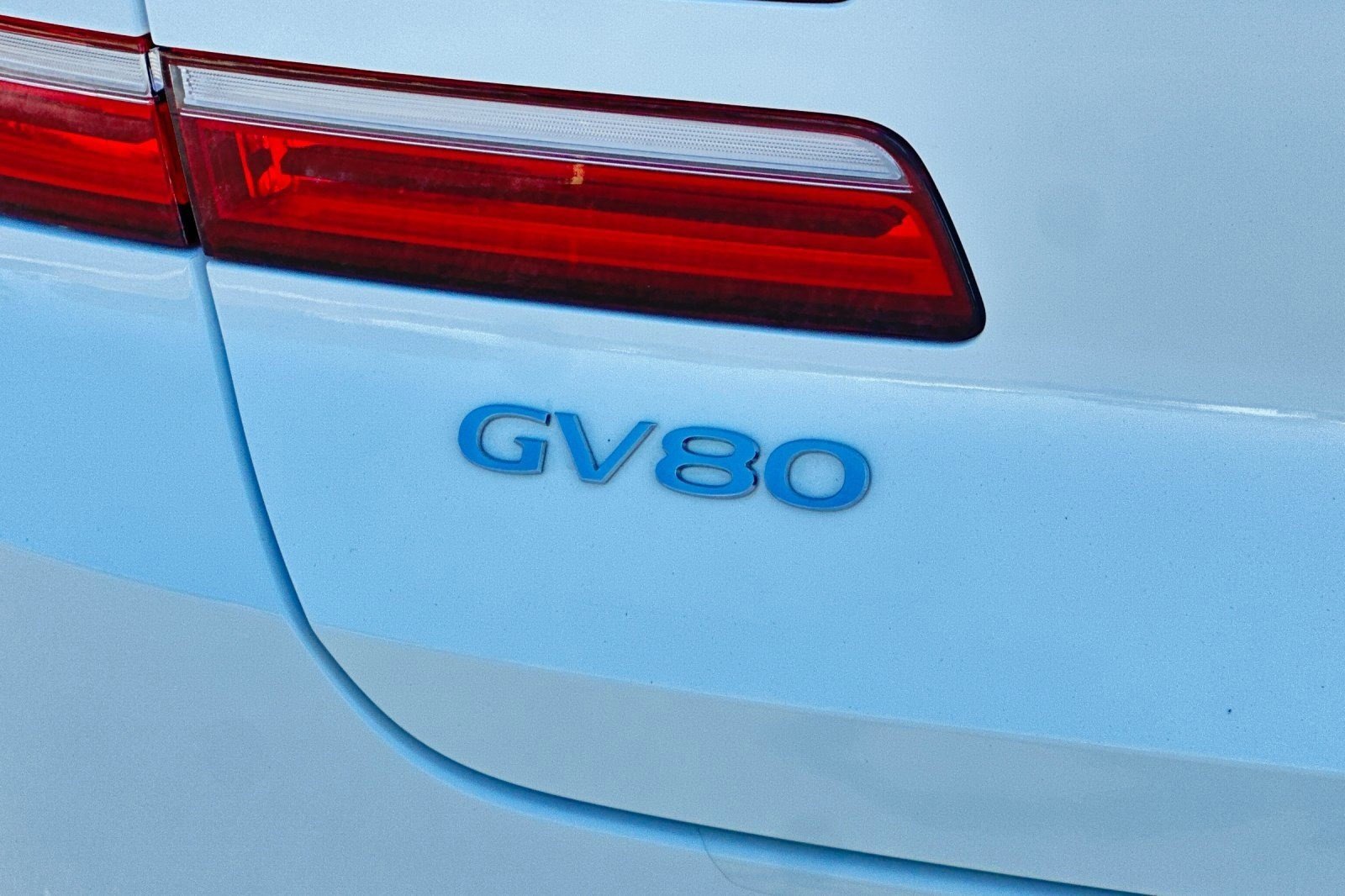 Used 2025 Genesis GV80 2.5T Prestige image 13